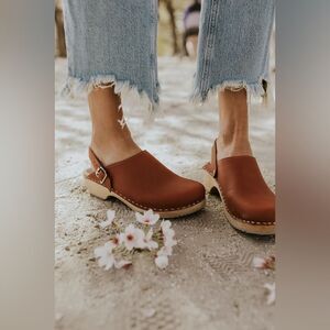 MIA Alma Luggage Leather Genuine Anatomisk Swedish Clogs